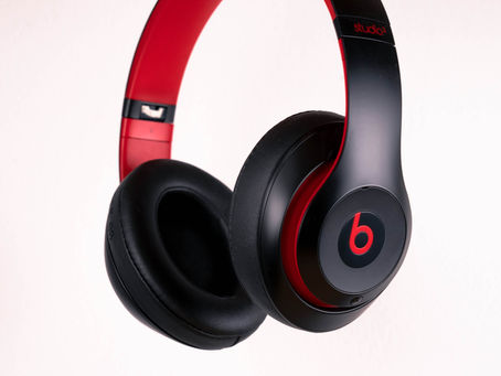 Summer 2023's Ultimate Travel Accessories Guide:10 Best Travel Accessories